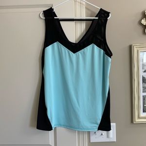 18/20 Workout tank